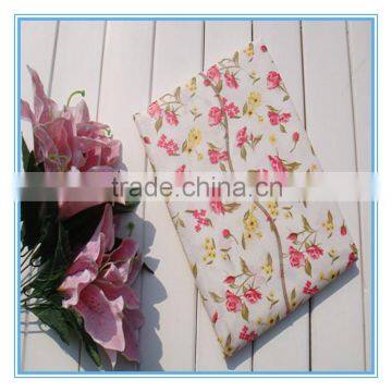 Elegant plastic table cloth pvc non woven table cloth