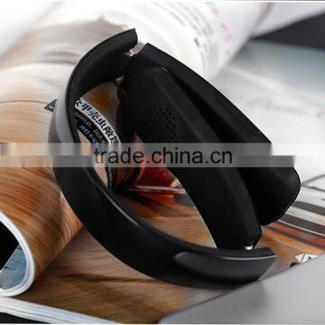 Light foldable headphone over the head bluetooth for mobiles/laptop/ipad