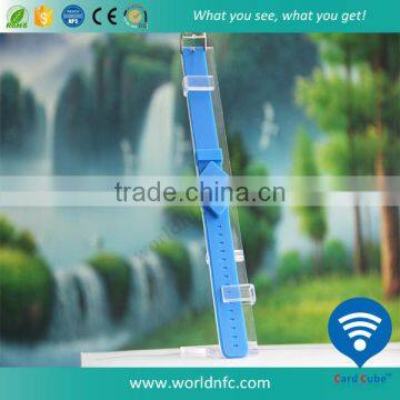 Cheap Waterproof NFC Bracelet RFID Silicone Wristband for Swimming Pool photo-3