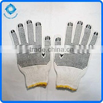 Safety Gloves Working With PVC Dots