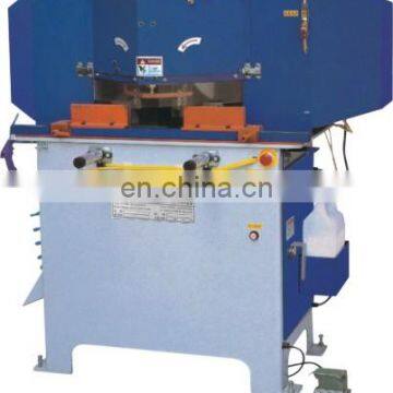 Double head cutting machine for aluminum