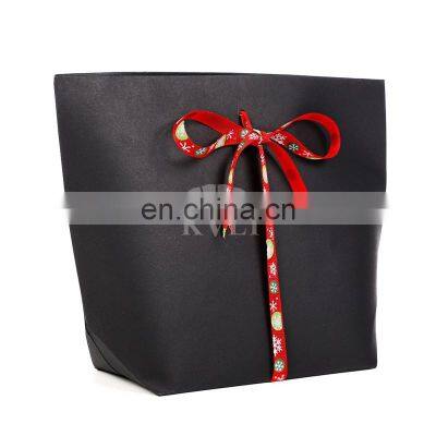 High Quality Die Cut Stone Hand Paper Bag With Decorative Ribbon Closure Cardboard Bags Without Handle White/black photo-4