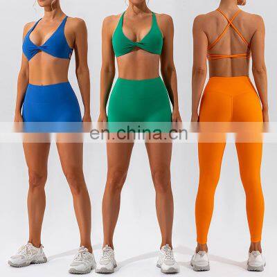 Factory Wholesale Sexy Thin Straps Twist Front Sports Bra High Waist Peach Hip Shorts Leggings 3 Piece Workout Fitness Yoga Set