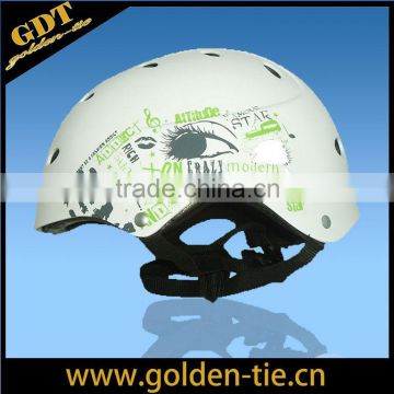 White Ski Helmet in Dongguan