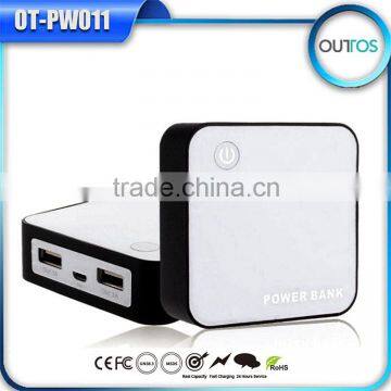 China Cheap Portable Rechargeable 6000mAh Power Bank Charger Universal Use for All Mobile Phone