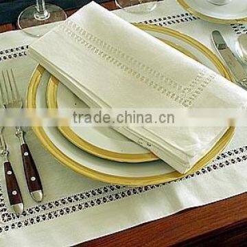 Double hemstitch placemat
