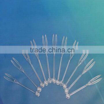 3.1 inch Eco-friendly disposable transparent plastic OK fruit forks bulk production                        
                                                Quality Choice