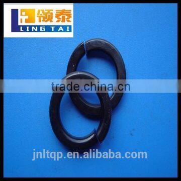 High pressure titanium spring washer