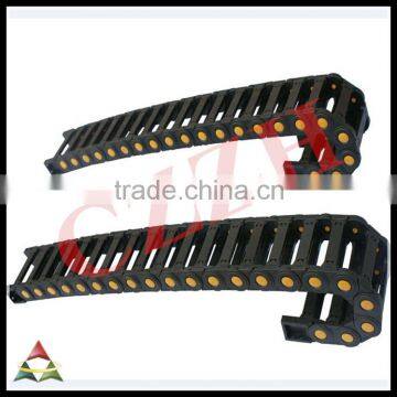 CNC machine Plastic cable conveyor