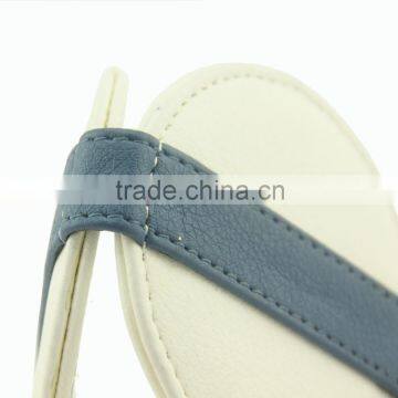 Fine Workmanship Round Folding Factory Price PU Pocket Mirror photo-3