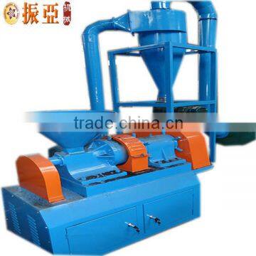 Fine rubber grinder for tire recycling