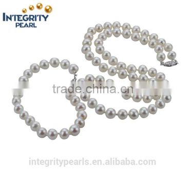 7mm AA near round natural white classical freshwater traditional pearl set