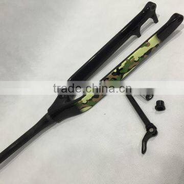 29er carbon bicycle fork, tapered thru axle 15mm mountain bike front fork,with camouflage painting carbon mtb forks.