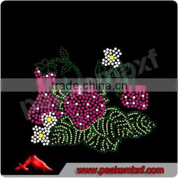 Appealing Strawberries Rhinestone Heat Transfer Designs For Garments