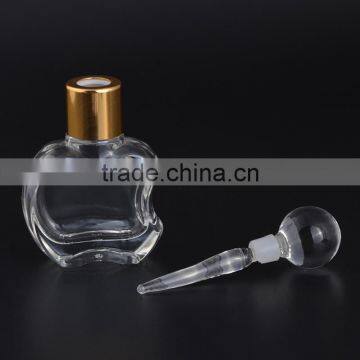 Hot Selling Wedding Gifts 10ml Apple Shaped Refillable Perfume Glass Bottles for Essential Oil Packaging photo-5