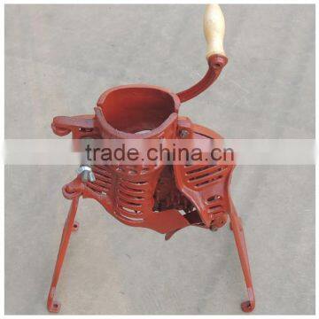 Corn thresher machine for shelling corn