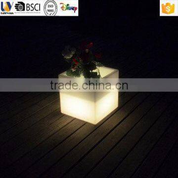 colorful cubic planter/manual plastic planter/LED multi color change planter