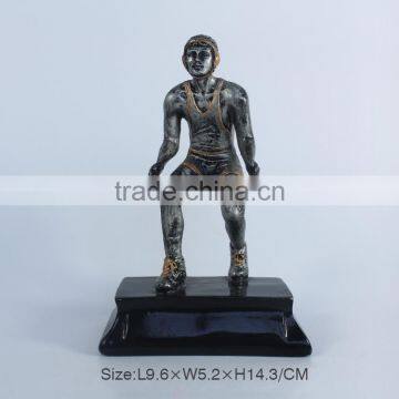 Artificial Polyresin Sport Trophy Figurine photo-2