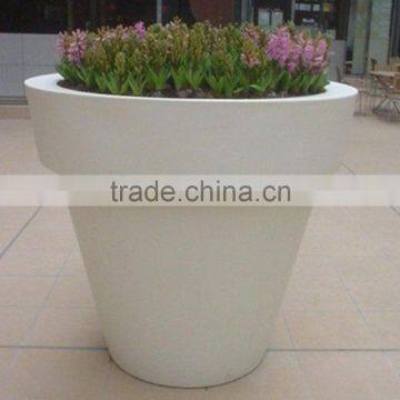 Modern Light Cement Planter in White