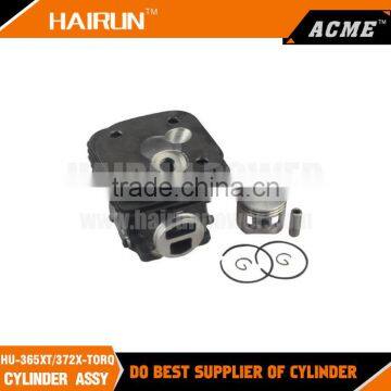 Gasoline Chainsaw Spare Parts of HU365XT 372X-TORQ Chainsaw Cylinder