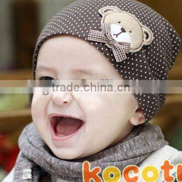 as Fashionable as it is Warm for Bays and Girls Cartoon Little Bear Set Head Cap