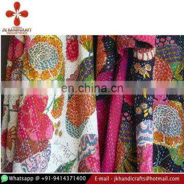 Wholesale Indian Tropical Print Hand Woven Kantha Quilt Bedspread