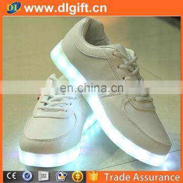 Canada Popular Led Flashing Lights up Shoes for Kids