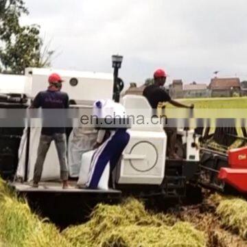 Small Manual Bagging Kubota Similar Rice Combine Harvester Made in China