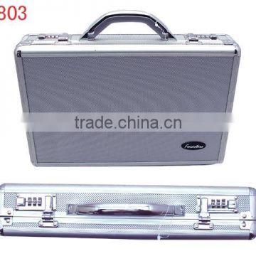 fashion best quality aluminum briefcase,carrying hard suitcase with handle and adjustable shoulder belt