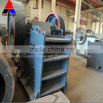 large river rock stones crusher