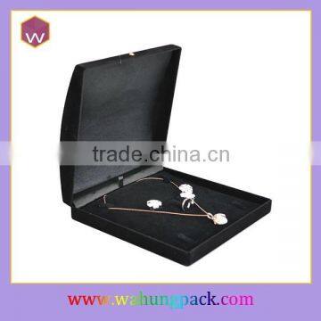 Fancy Black Plastic Jewelry Gift Box For Necklace/Pendant Wholesale & Custom Necklace Package Box photo-2