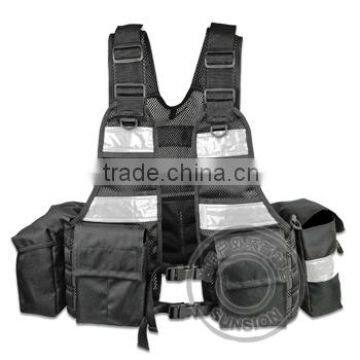 Reflective Tactical Vest can attach different tactical equipments