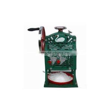 Manual ice shaver machine