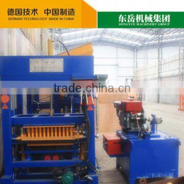 Dongyue brand multifunctional QT4-30 diesel engine solid brick hollow block forming machine