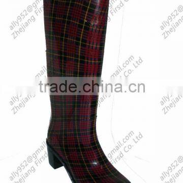 2013 latest women rain boots