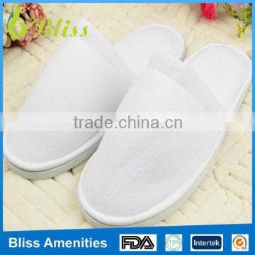 N178 White Comfortable Hotel Disposable Slipper Fits All Size White & Yellow Color photo-4