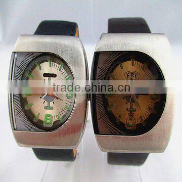 2012 New Fashion MEN Quartz Watch