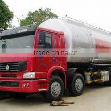 Hot Sale HOWO 8*4 Powder tank truck