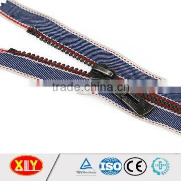 2015 Fashion New Prduction Woven Tape Plastic Zipper photo-3