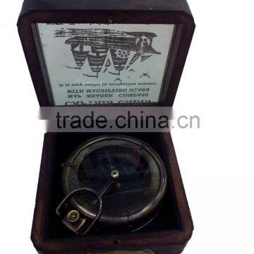 BRASS , GLASS, ANTIQUE LOOK COMPASS - GIFT COMPASS WITH WOOD BOX 13527