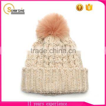 2016 High Quality Knitted Beanie With Fur Pompom Girls Winter Beanie Hat