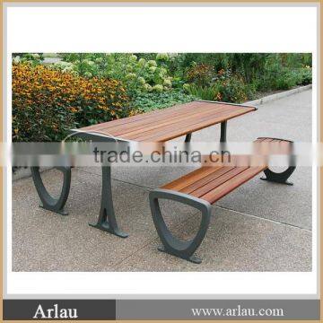 Arlau good quality wood and aluminium legs picnic table and chairs