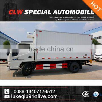 4*2 Mechanical refrigerator container carrier truck for sale