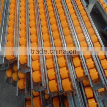 Galvanized Steel Frame With Plastic Wheel for Roller Track System photo-2