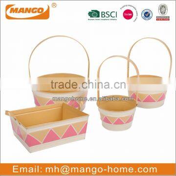 Decorative Metal Hanging Flower Basket photo-2