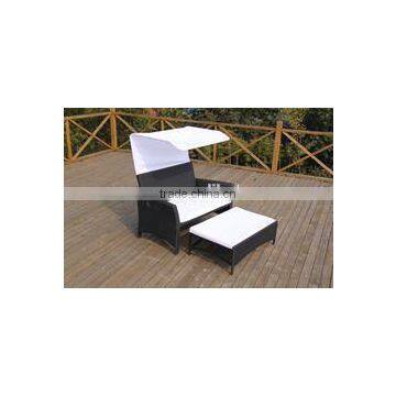 fancy outdoor rattan daybed with cushion