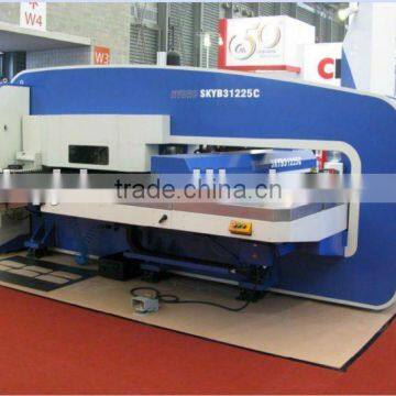 CNC punching press machine with 32 tools