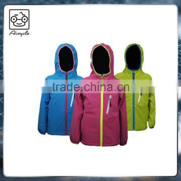 New fashion jacket casual wear coat softshell jacket for kids/children