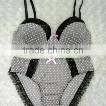 Fancy dot print and beautiful lace sexy ladies bra and panty set