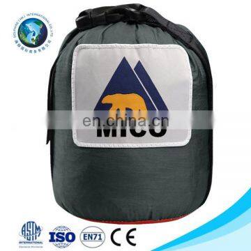 New Sand Proof Compact Outdoor Picnic Beach Mat for Family Big Size 9X7ft Custom Cheap 210T Parachute Nylon Beach Blanket photo-4